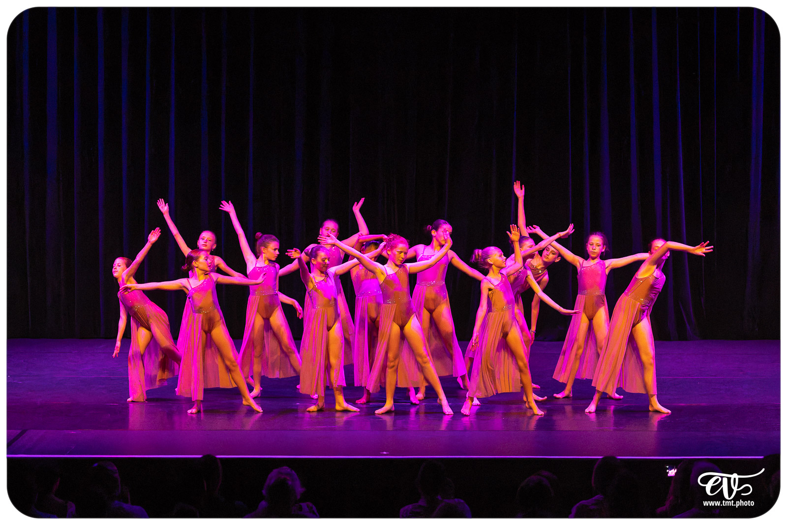 ECOLE DE DANSE CÉCILE ADAMOW